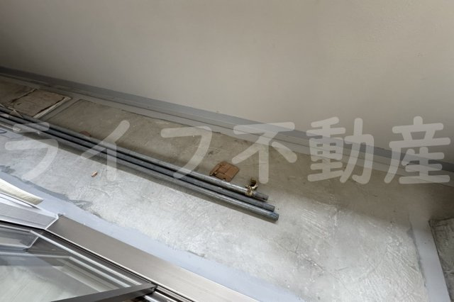 ワールドアイ大阪EAST Cityのバルコニー|外からの目が気にならないバルコニーで洗濯物が干せます