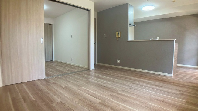 【居間・リビング】