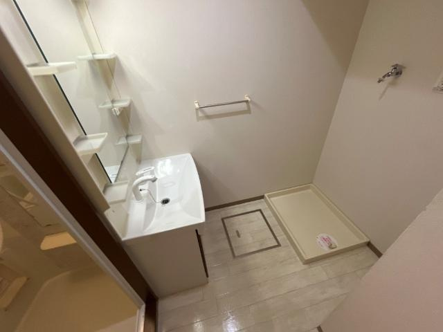 加古川市野口町良野のアパートの洗面所|洗面