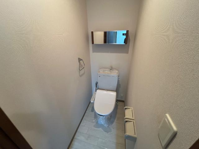 加古川市野口町良野のアパートのトイレ|トイレ