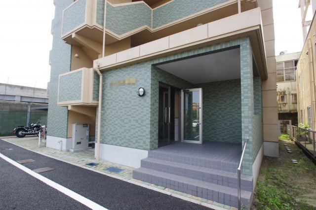 熊本市東区御領８丁目の賃貸マンションのエントランス