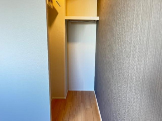 【収納】 | colline（コリーヌ） | ウォークインクローゼット