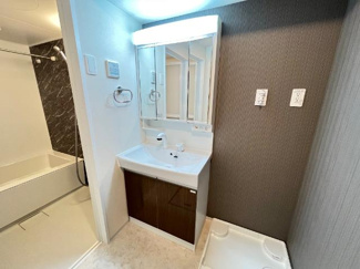 【洗面所】 | colline（コリーヌ） | 洗面