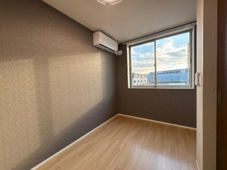 【内装】 | colline（コリーヌ） | 洋室