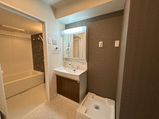 【洗面所】 | colline（コリーヌ） | 洗面