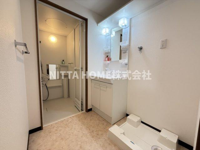 プロムナードⅢの居間・リビング