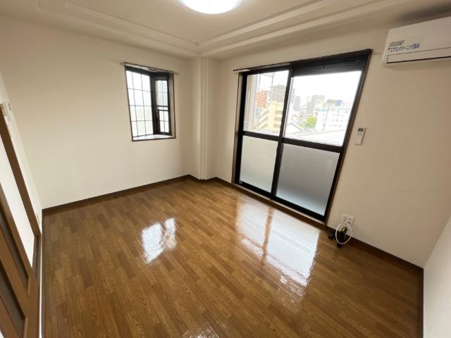 SUNCOAT観音の内装|洋室