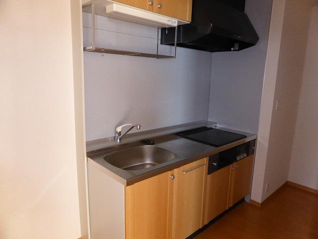 サンビレッジ府中Ｂのキッチン|キッチンでお料理をお楽しみください