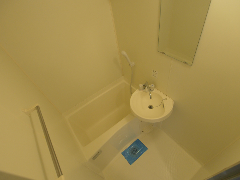 クレストビュー長束の浴室