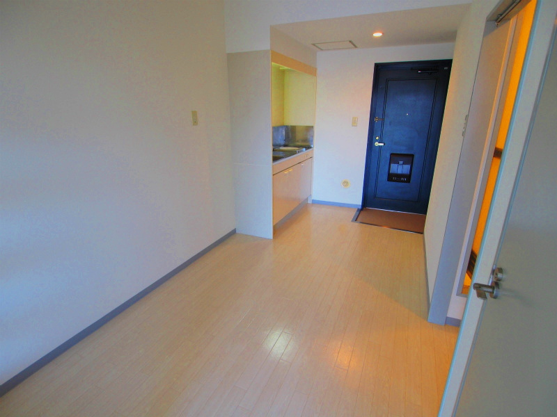 クレストビュー長束の居間・リビング