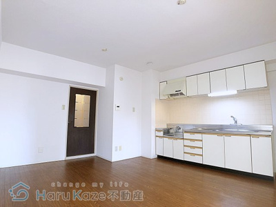 【居間・リビング】 | La Belle Sante【名古屋市賃貸・都市ガス】