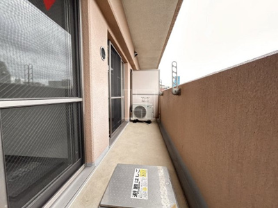 【バルコニー】 | メゾン・デ・ノムラ島之内 | メゾン・デ・ノムラ島之内　バルコニー