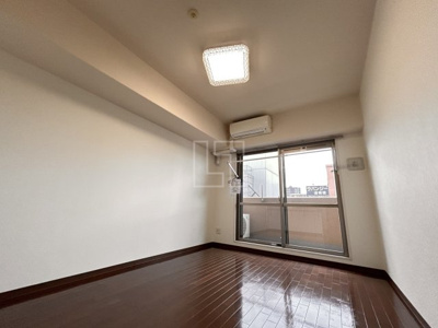 【居間・リビング】 | メゾン・デ・ノムラ島之内 | メゾン・デ・ノムラ島之内　リビング・ダイニングスペース