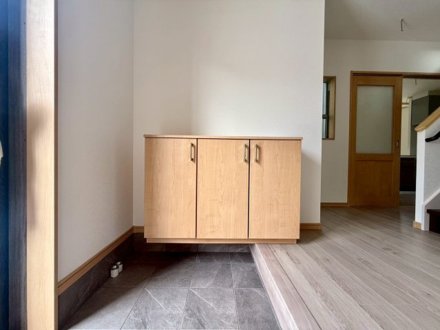 高知市南久万新築建売の玄関