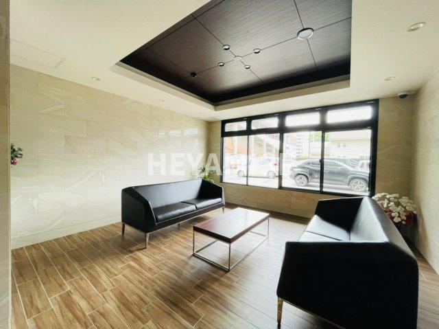 エイルマンション東長崎のロビー