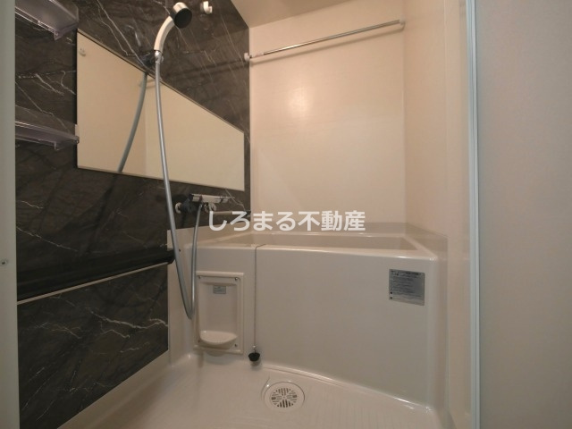 プレサンス緑橋ソレアスの浴室