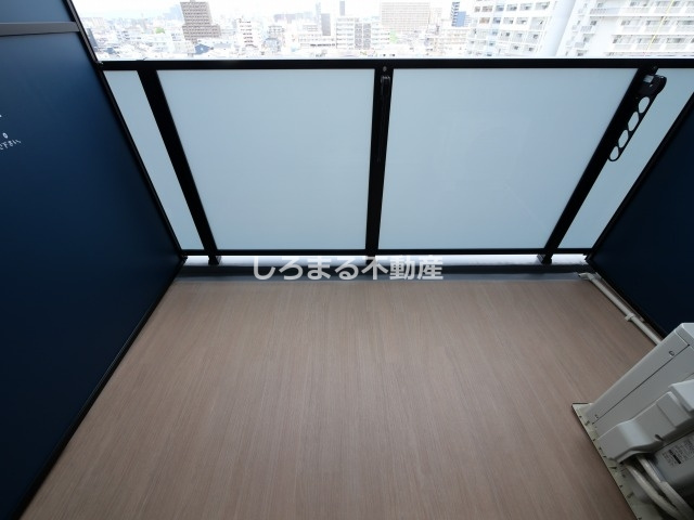 プレサンス緑橋ソレアスのバルコニー