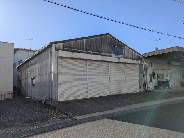 白岡市下大崎の倉庫