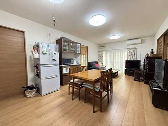 【居間・リビング】