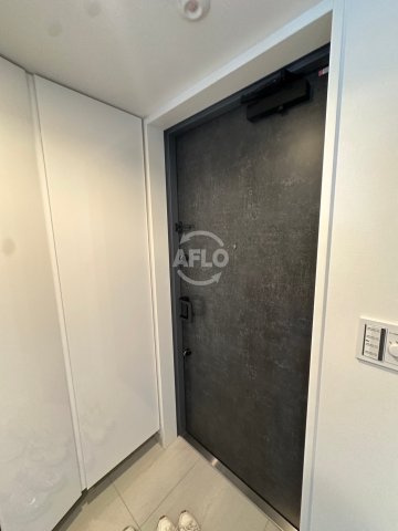 ジオタワー新町　堀江小学校の玄関|ジオタワー新町　玄関