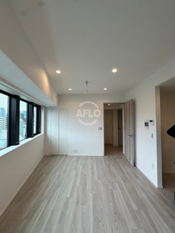 ジオタワー新町　堀江小学校の居間・リビング|ジオタワー新町　居間・リビング