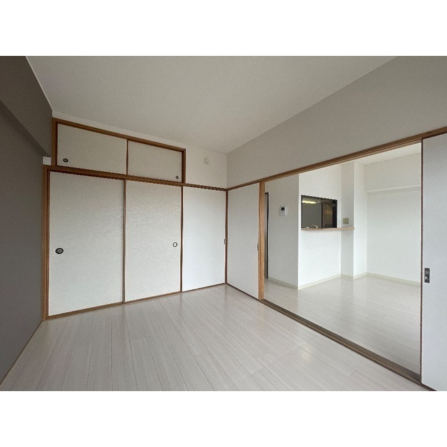 【賃貸マンション】サニーエステートの洋室|洋室です