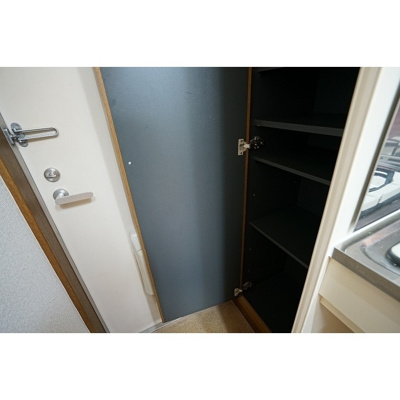 【玄関】 | ラプラス坂下２ | 玄関