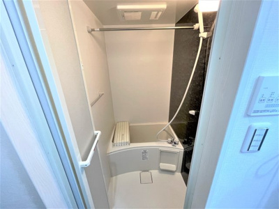 【浴室】 | レオパレスエクセルカーサ平和台