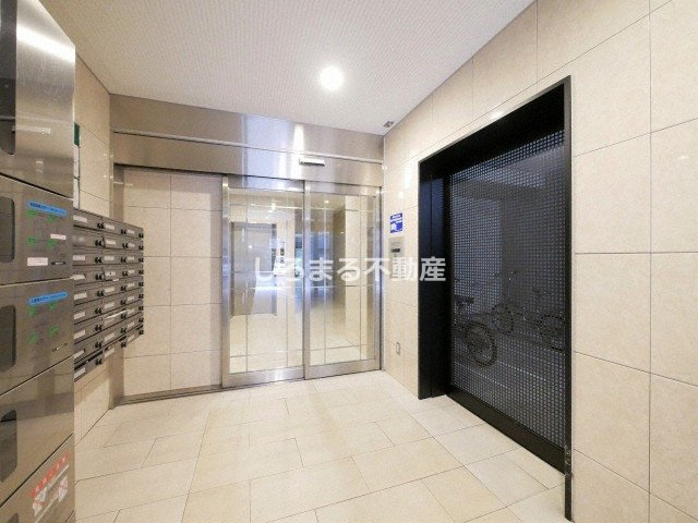 アーバンステージ安堂寺Ⅱのエントランス