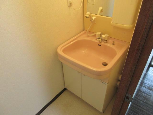 ローデハイムの独立洗面台