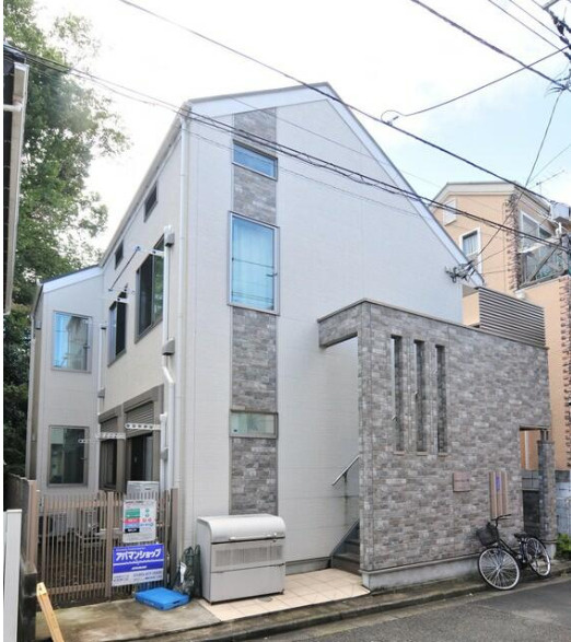 杉並区方南１丁目のアパート