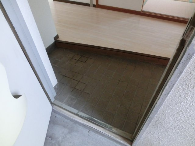 【玄関】 | ハイネスやまざき