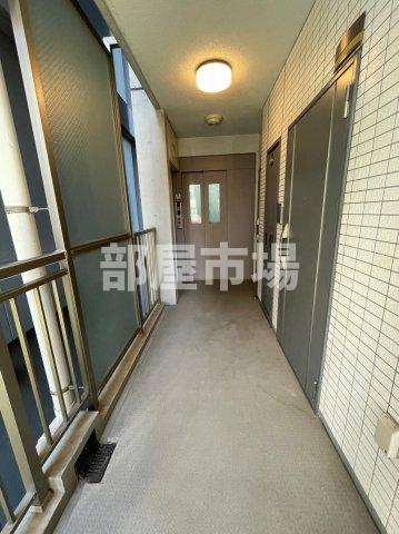 ファーストプレイス菊川のその他共用部分|共用廊下