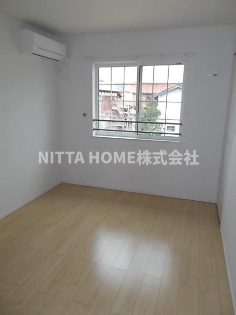 トライトリー宮ノ前　Ⅲの内装|6帖の洋室が2部屋ありますよ；(^_-)-☆