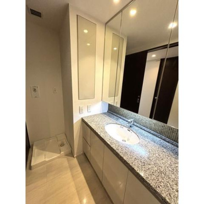 【洗面所】 | 音羽パークハウス | 使いやすい洗面所です