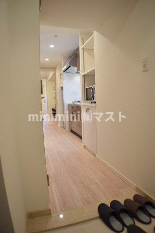 パークアクシス本町の玄関