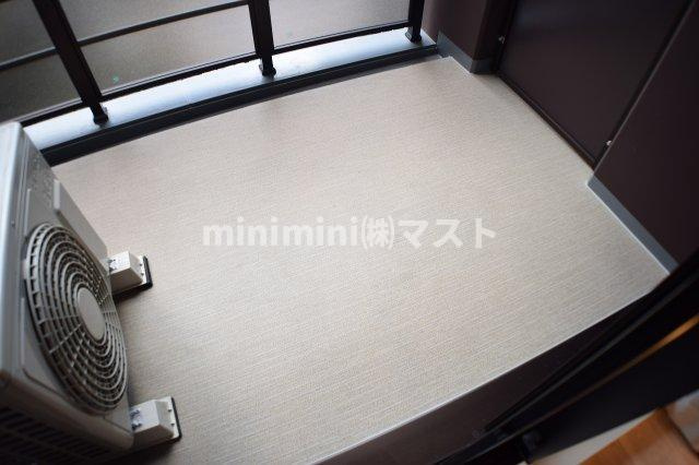 パークアクシス本町のバルコニー