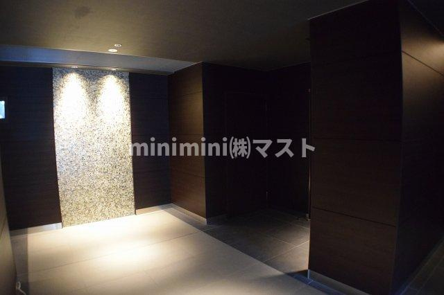 パークアクシス本町のロビー