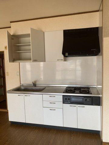 ルーチェ香住ヶ丘のキッチン