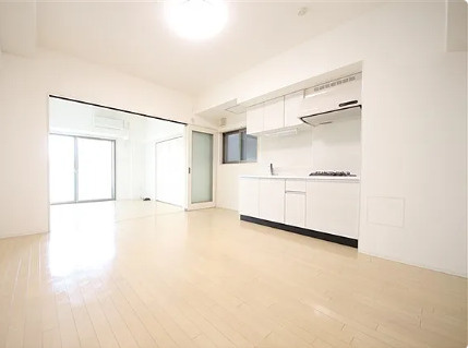 【居間・リビング】 | ディオスカーボ難波