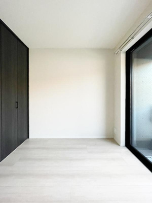 【寝室】 | Papillon Sekimae