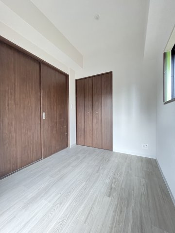 中野町２丁目新築の寝室