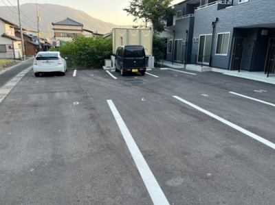 【駐車場】 | TJ粉河B | 駐車スペースもあります