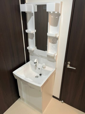 【洗面所】 | TJ粉河B | 忙しい朝には欠かせない洗面所です