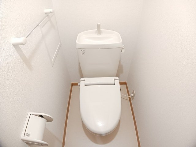 ウィステリアⅡのトイレ