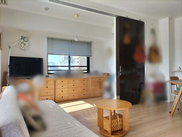 セントラルレジデンス高知中央公園の居間・リビング