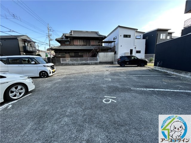 カルム魚住の駐車場