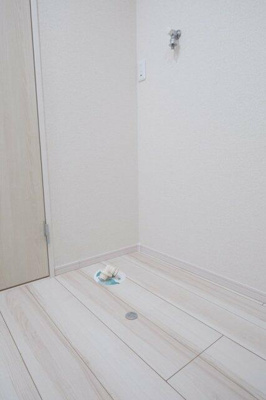 【設備】 | ＭＥＬＤＩＡ松島四丁目 | 室内洗濯機置場 