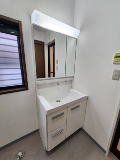 【独立洗面台】 | 安芸郡熊野町城之堀九丁目　戸建 | 令和8年3月　洗面台新規交換