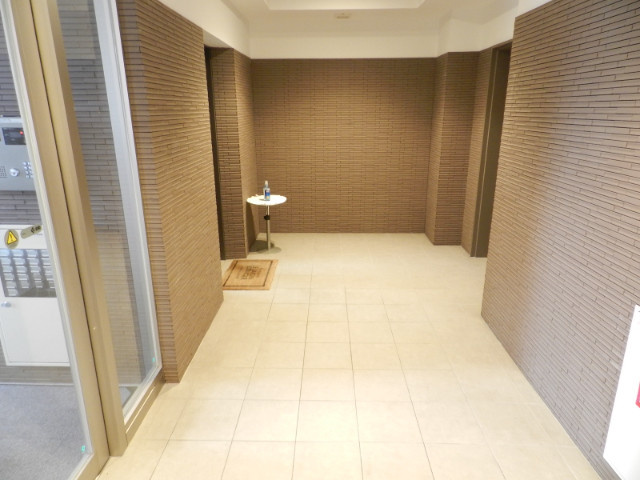 シルク２１室蘭のエントランス